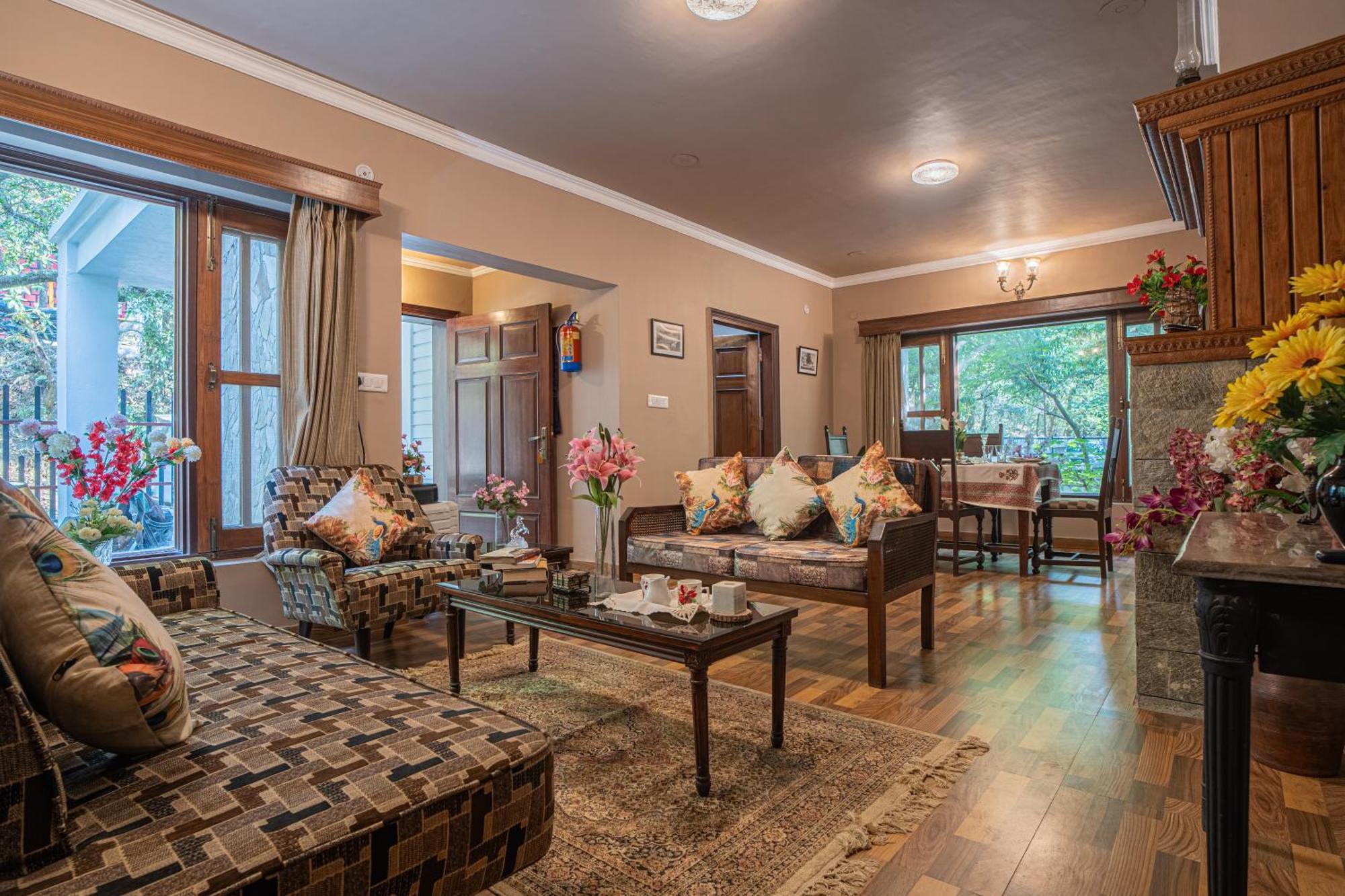 Vienna Forest Villa Nainital Exteriör bild
