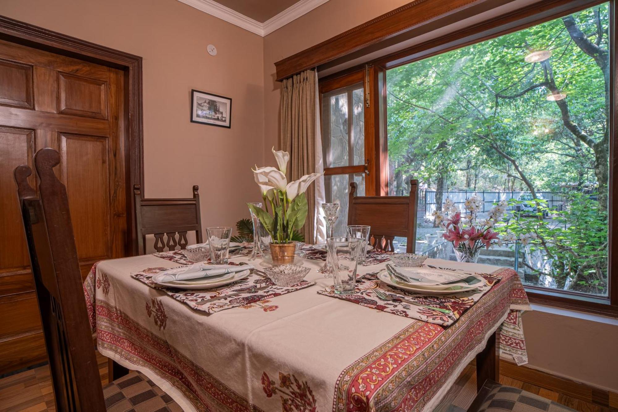Vienna Forest Villa Nainital Exteriör bild